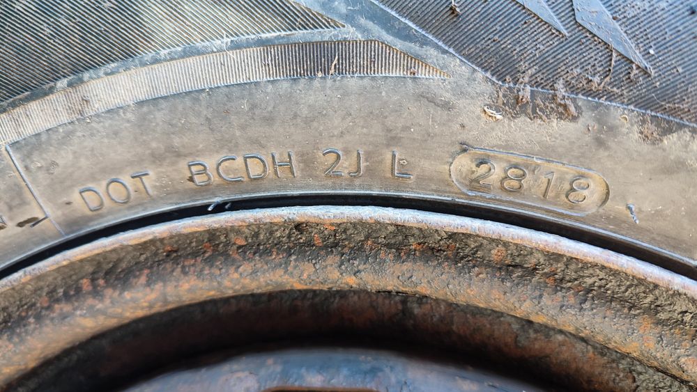 Anvelope (cauciucuri)195 65 r15 Laufren