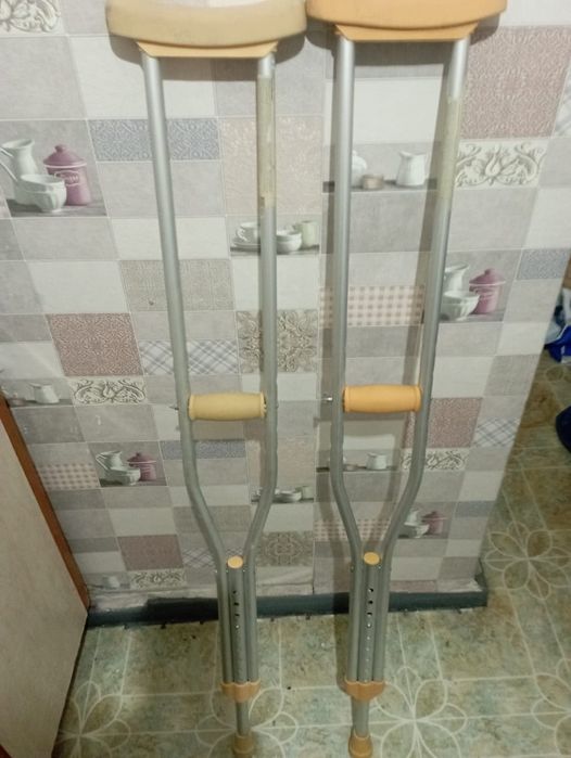 Костыли новые костыли