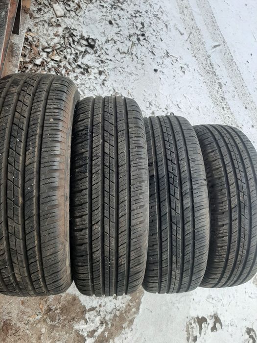 Продам шины 215/60/17 китай