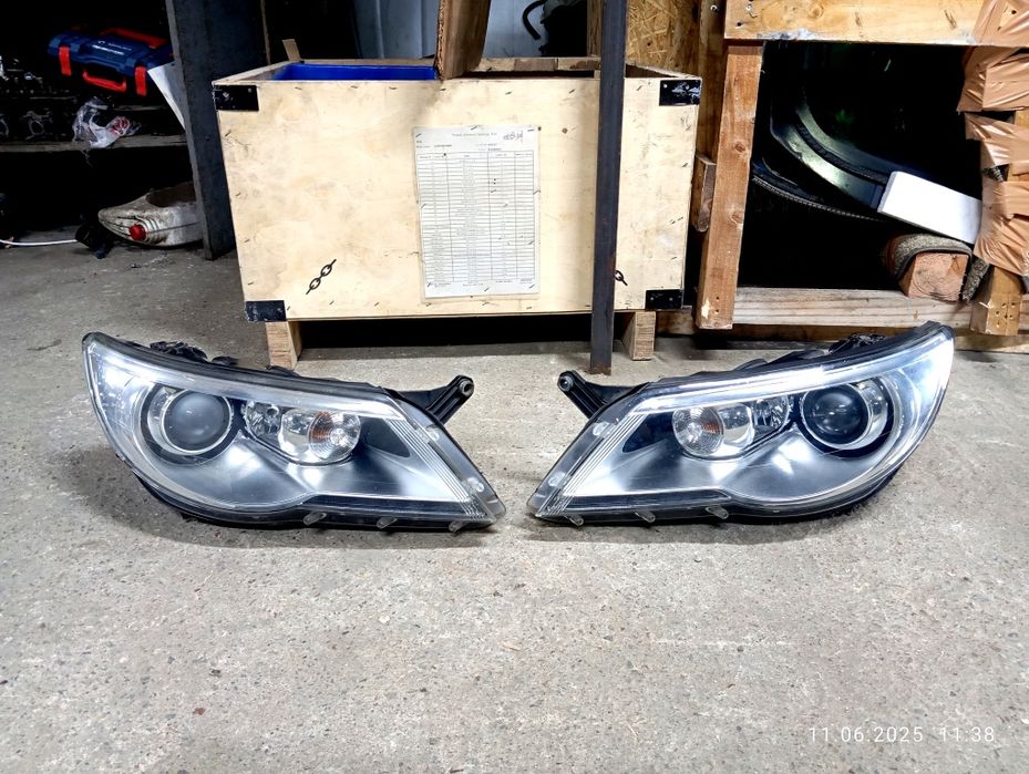 Фары Volkswagen Tiguan