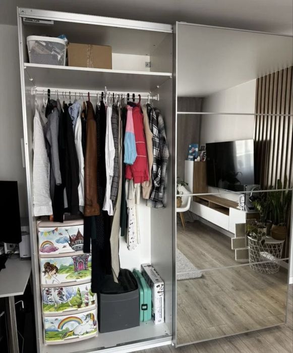 Шкаф купе зеркальный