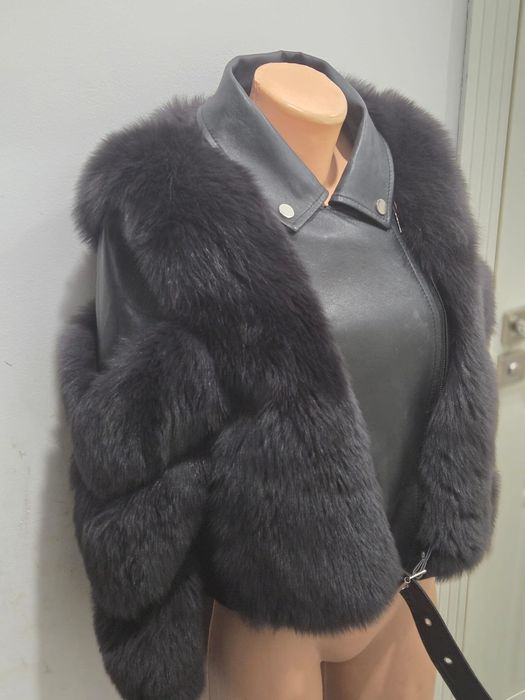 Продам женскую шубу