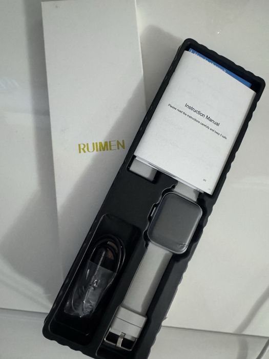 Smart Watch noi sigilate