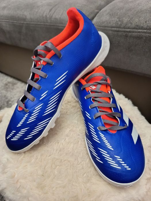 Ghete fotbal Adidas Predator League