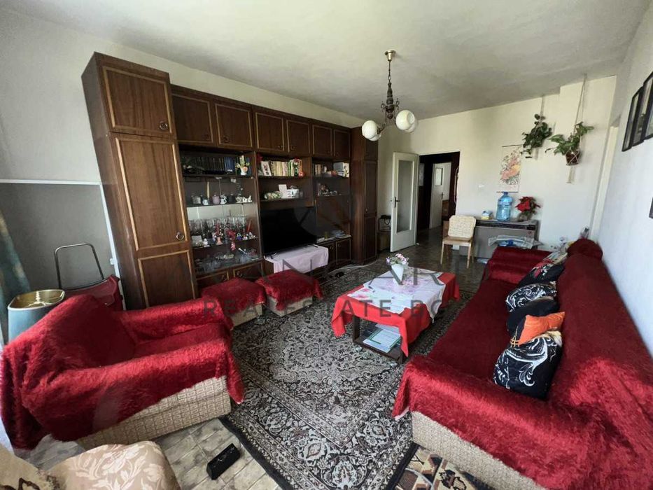 Продава се Тристаен апартамент в Пловдив, Христо Смирненски - 89 кв.м за 1261 €/кв.м - Снимка #1