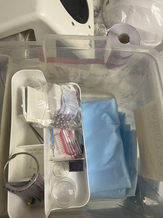 Продам набор для маникюра