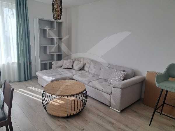 Дава се под наем двустаен апартамент в с. Марково! 11767531