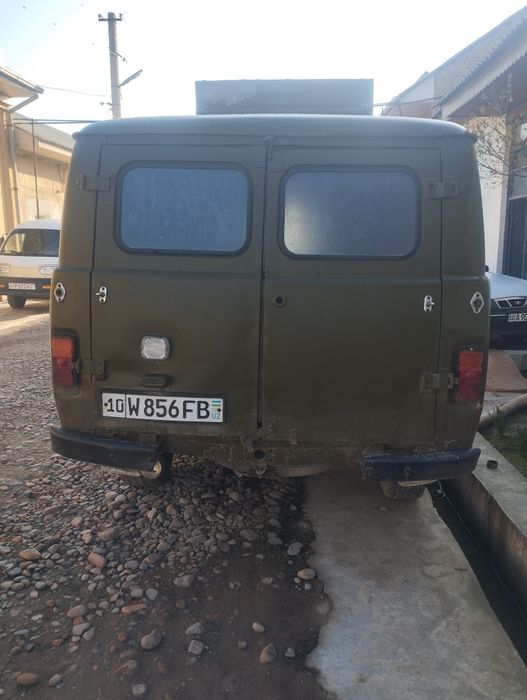 Uazik sotiladi holati yaxshi