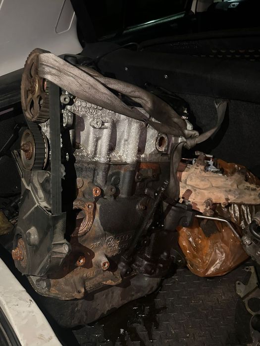 Продам мотор от гольфа 1.6