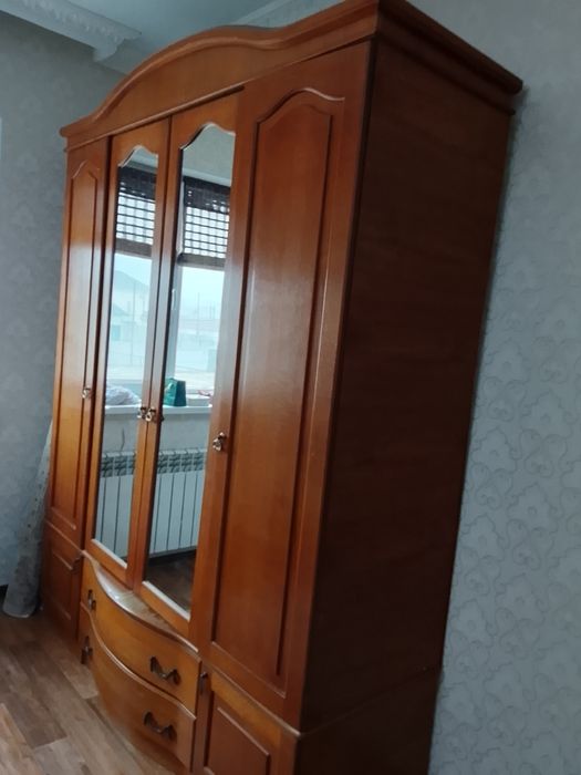 Спальный гарнитур