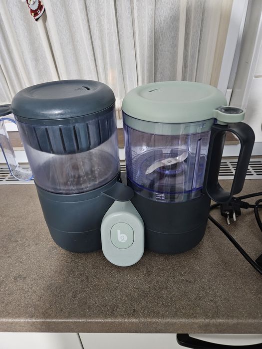 Robot de gatit bebelusi