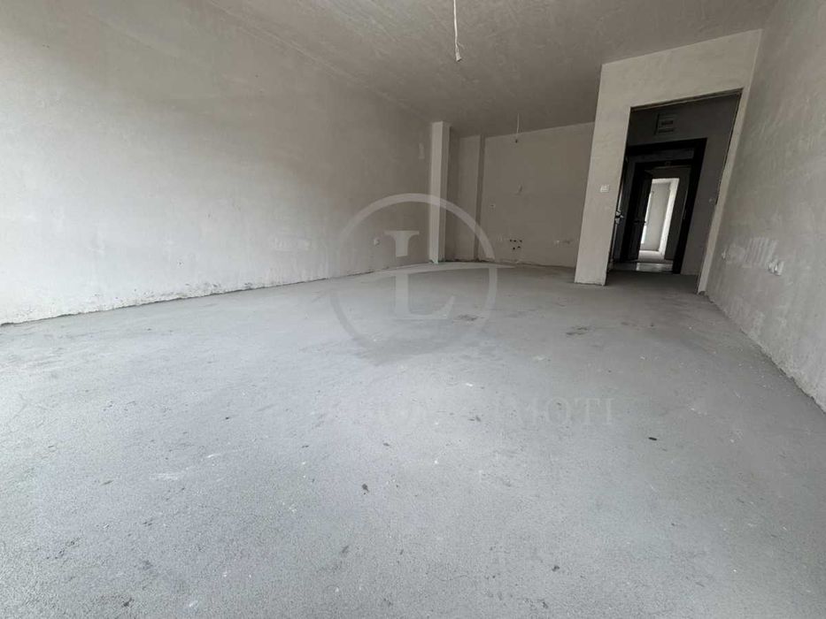 Продава се Двустаен апартамент в Пловдив, Христо Смирненски - 73 кв.м за 852 €/кв.м - Снимка #2