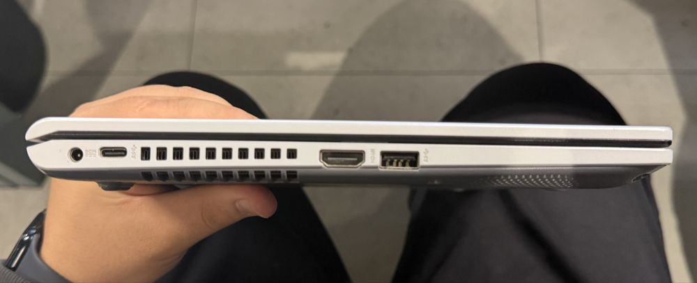 Продам ноутбук ASUS X415E