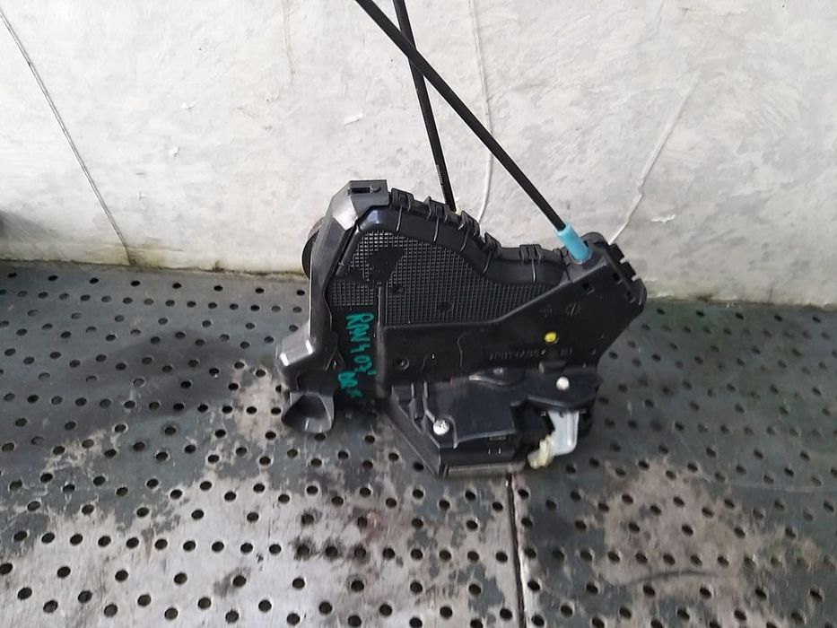 Broasca usa dreapta fata toyota rav 4 3 a3