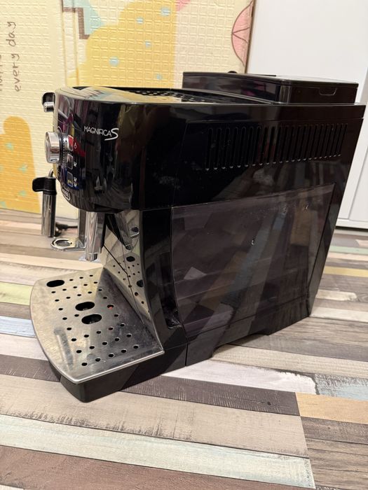 Кафеавтомат DELONGHI Magnifica S