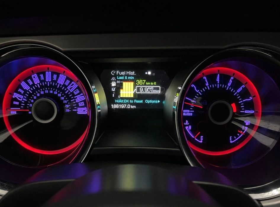 Ford Mustang 3.7L v6 , automat, 2013, Import SUA