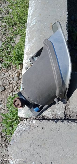 Противотуманый фара