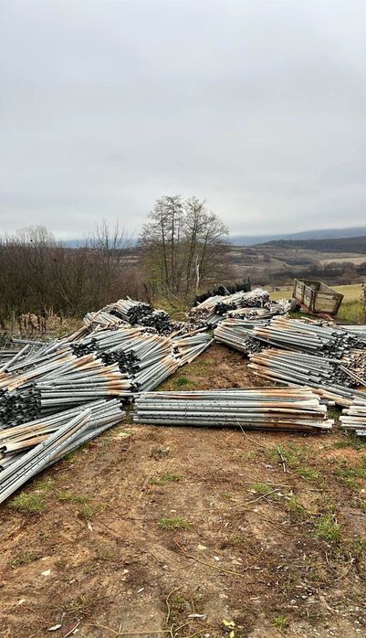 Vand stâlpi zincati pentru gard