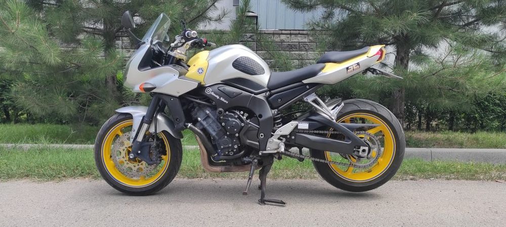 Продам мотоцикл Yamaha FZ1S