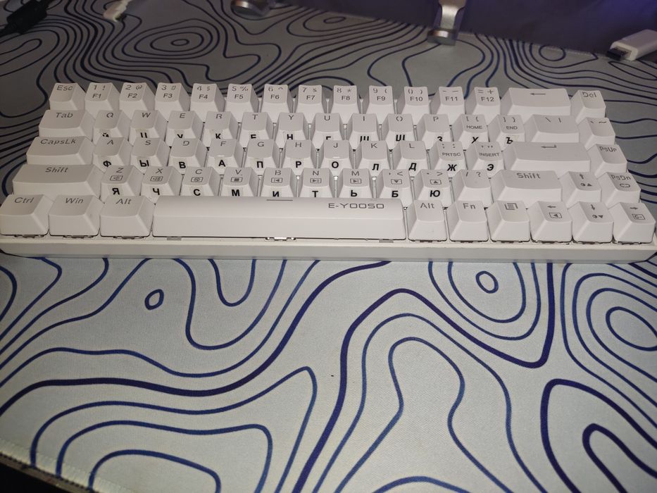 Игравой механический клавиатура