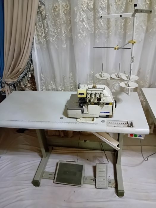 ZOJE tikuv mashinkasi va GEMSY averloki