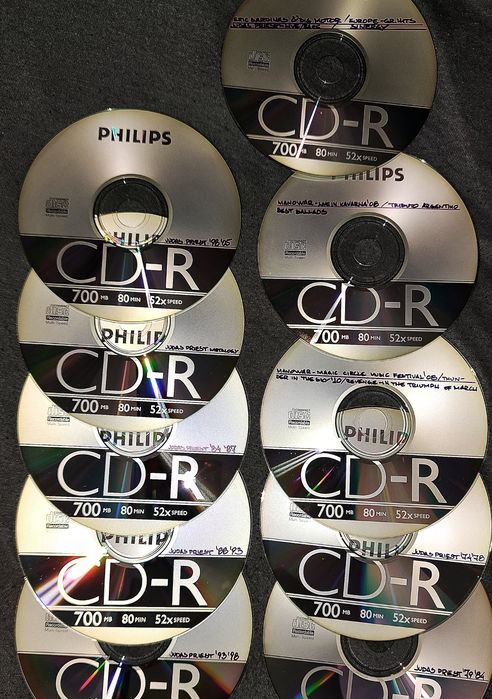 CD-R колекция с метъл групи !