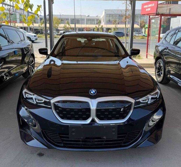 БМВ и3 насия савдога