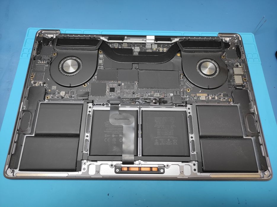 Части за MackBook model A2141 MacBook Pro (16-inch, 2019)