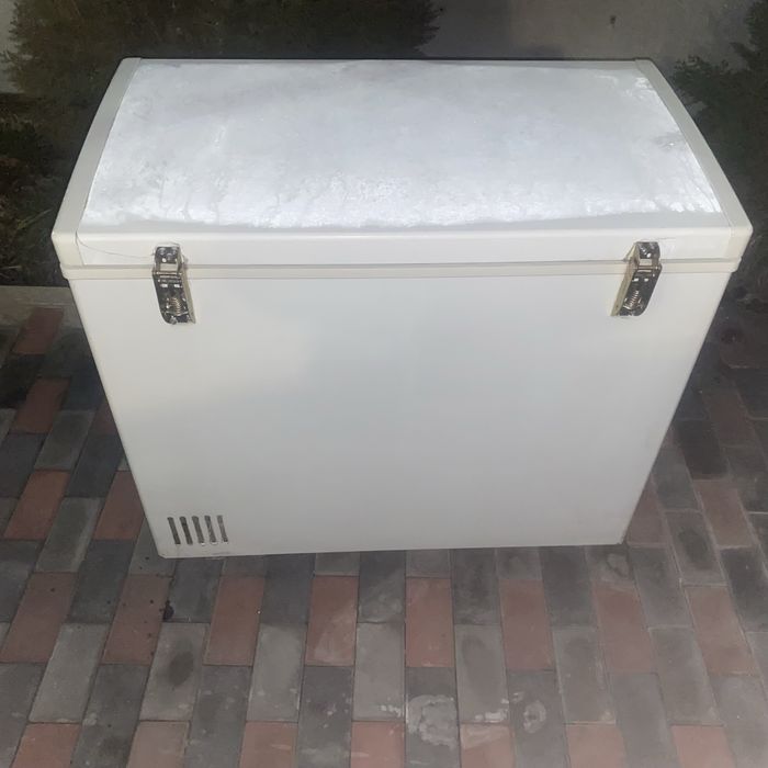 Продам морозильник в хорошем состоянии