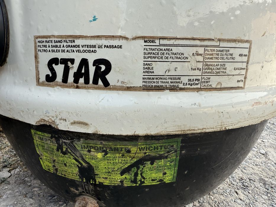 * песочный фильтр для басейнов большой Итальянский в хорошем состоянии