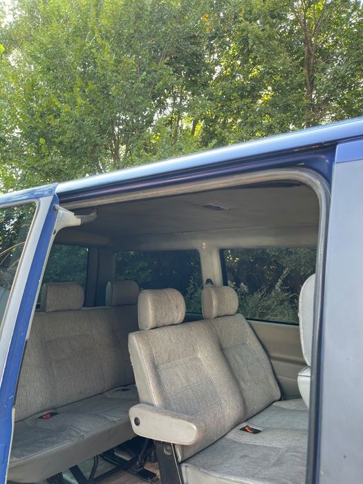 Продам Volkswagen бусик т4