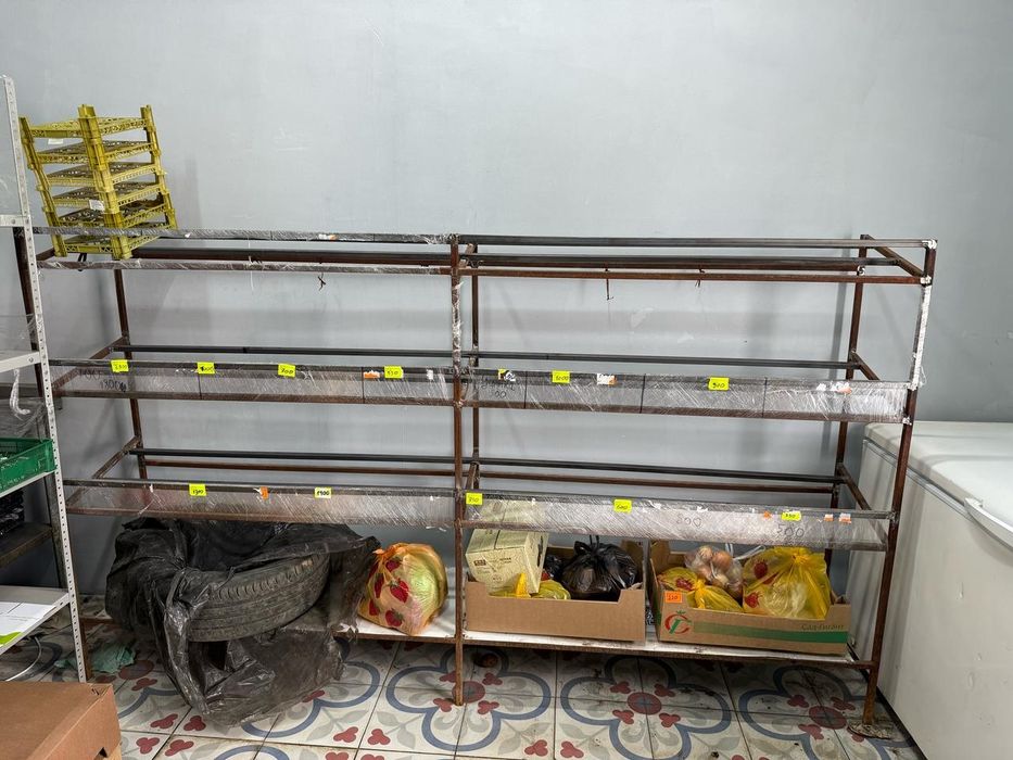 Витрина для овощи фрукты