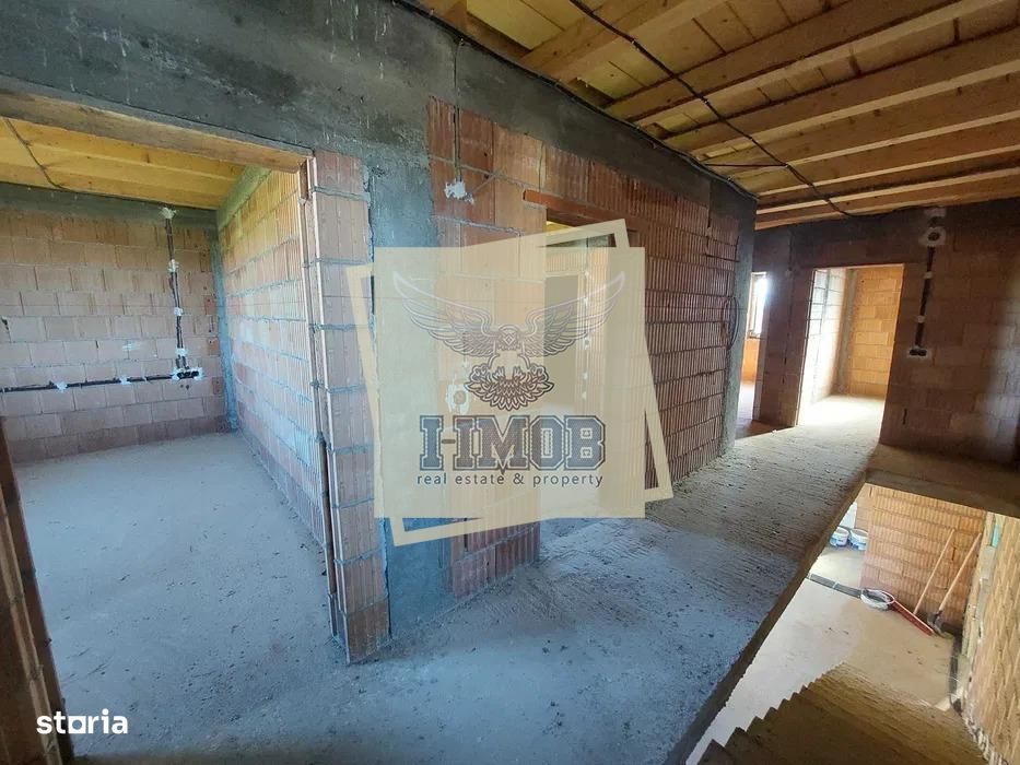 Casa 4 camere 3 bai si teren 500 mp Veterani