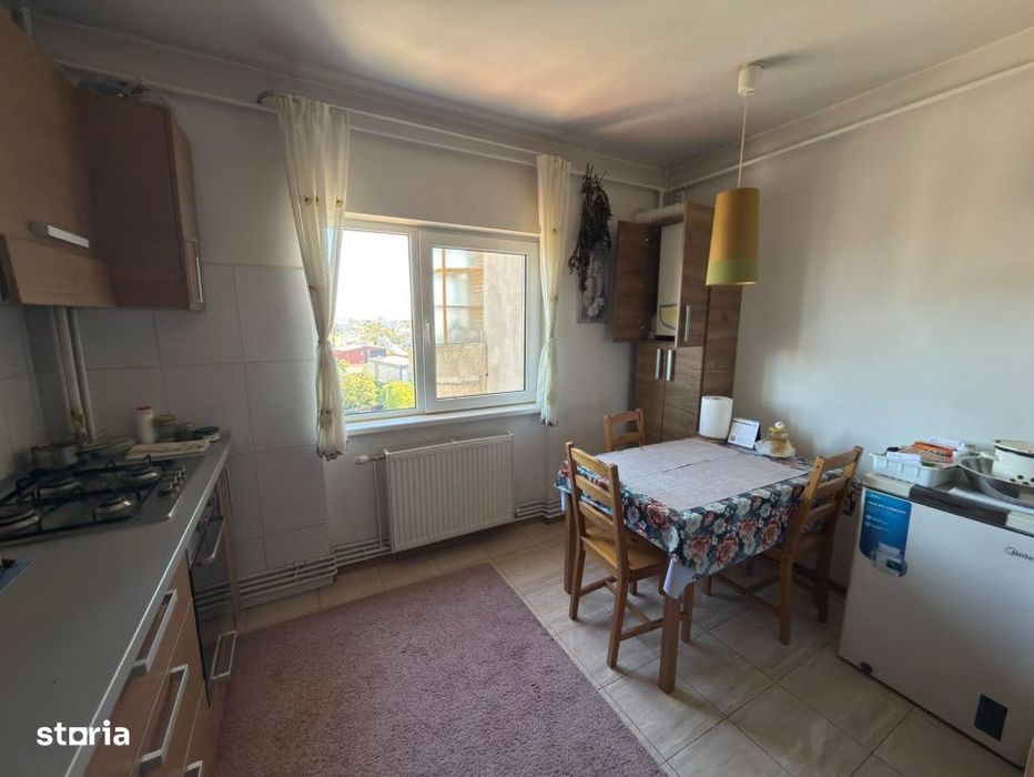 Apartament 3 camere, 72 mp, zona Cantacuzino