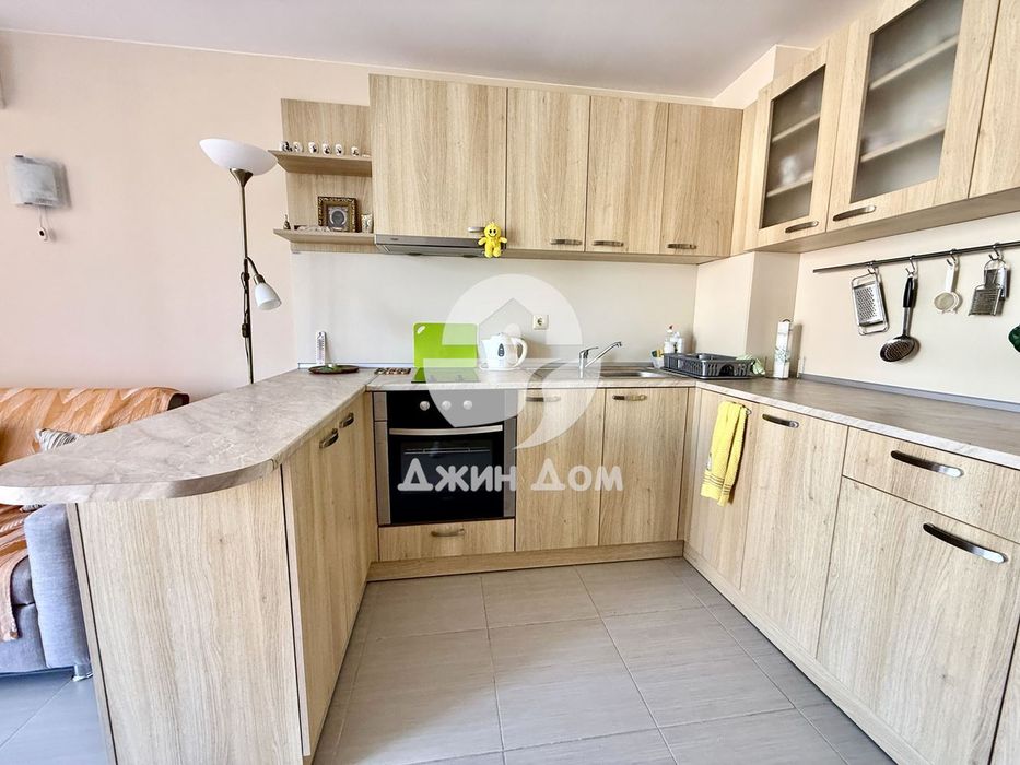 Продава се Двустаен апартамент в Свети Влас - 56 кв.м за 745 €/кв.м - Снимка #3