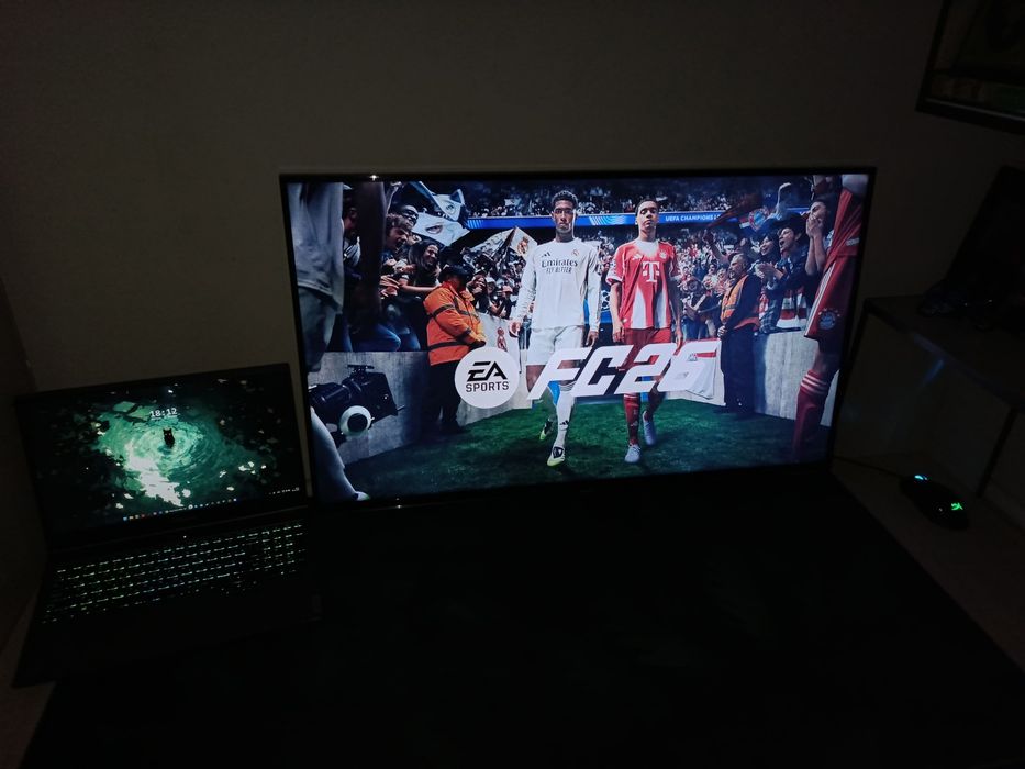 Samsung 40" (75hz) Smart TV + Мощный поворотный кронштейн