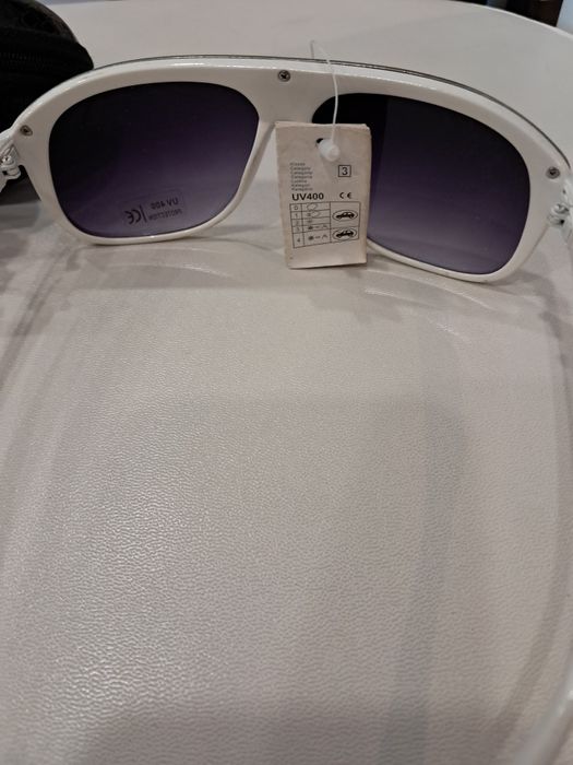 Слънчеви очила Carrera+2 чифт подарък