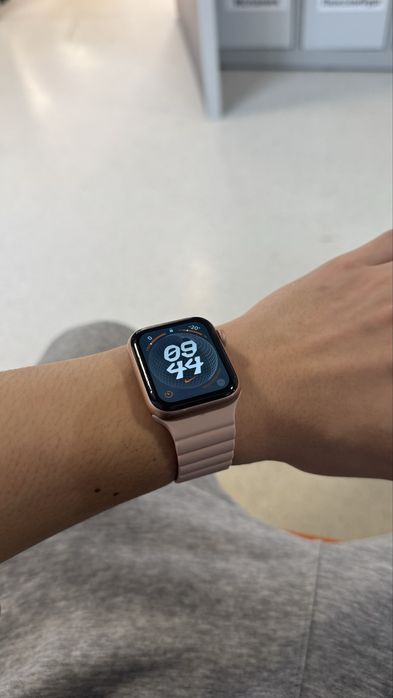 Apple watch series 4 оригинал