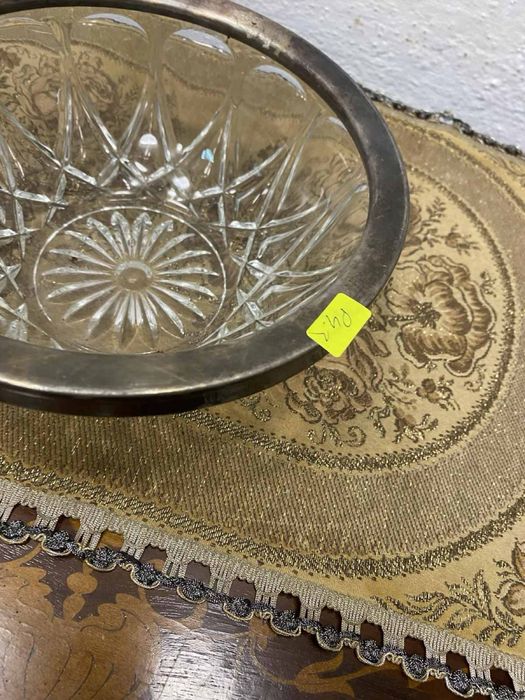 Кристална фруктиера с посребрен борд