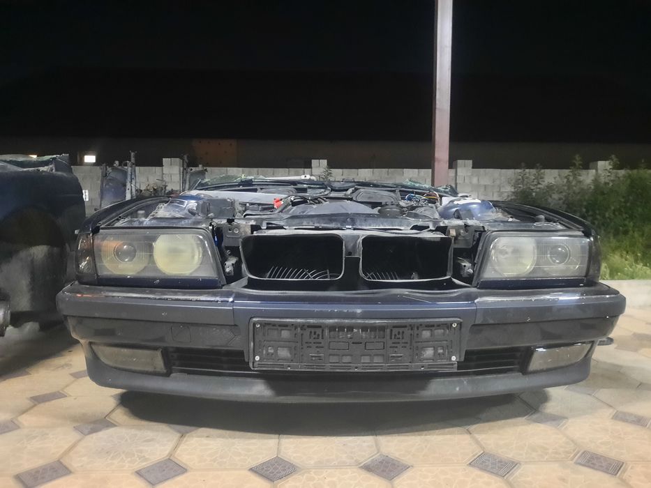 Автаразбор BMW  E39 E38