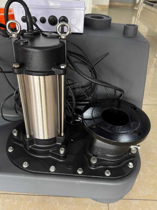 фекални насос  Автоматик бошқарувли  мустаҳкам пластик бак 2,2 квт