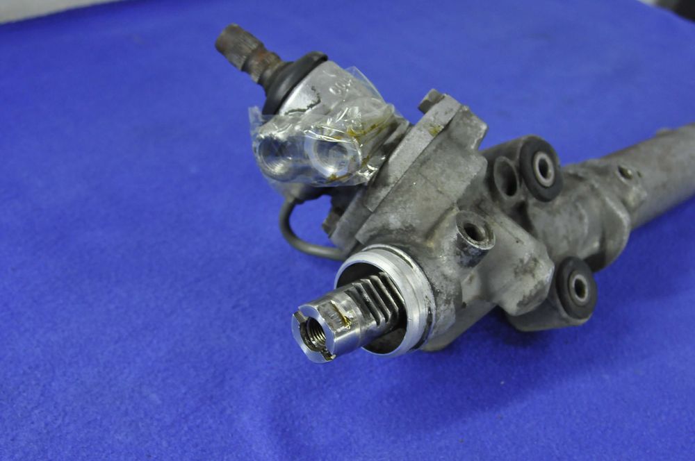 Рулевая рейка Toyota Verossa  mark2 110 Правый Руль