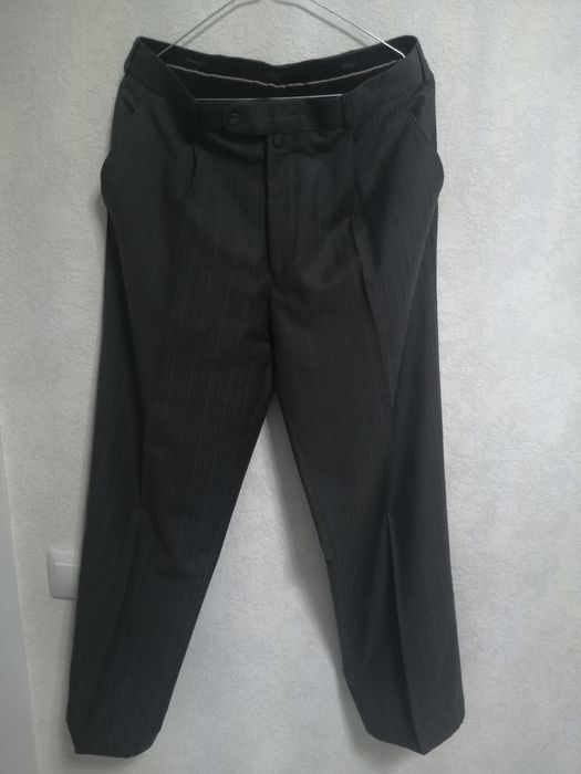 Продам мужской костюм