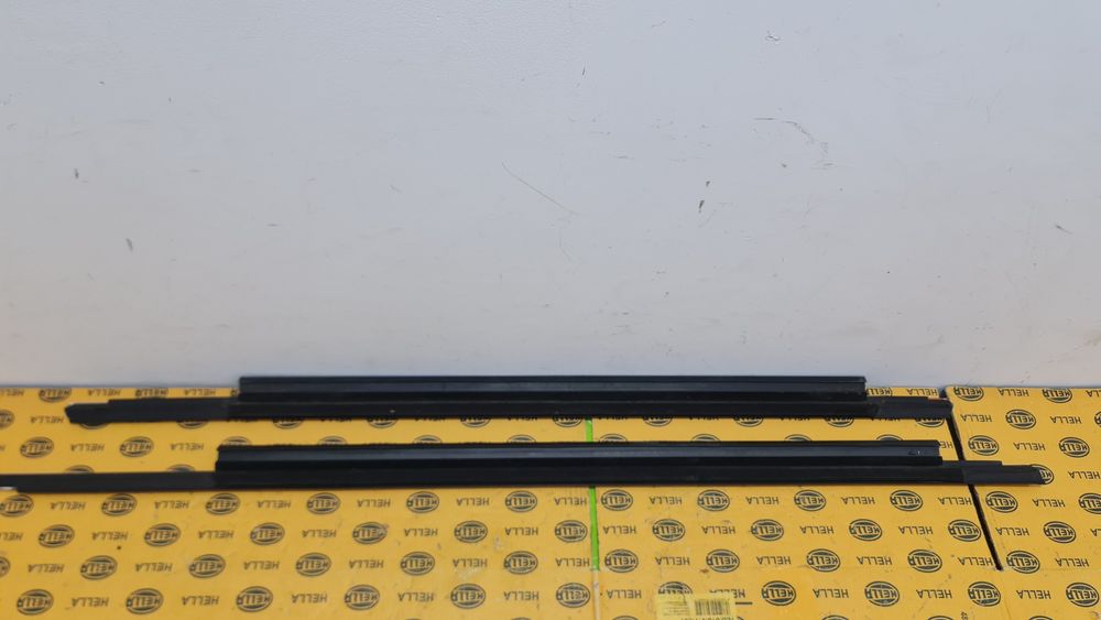 Perie geam crom ornament Audi A4 b8 8k