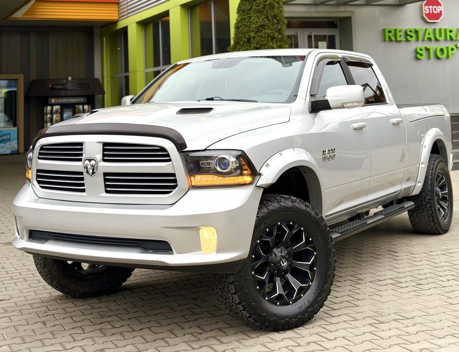 Dodge Ram 5.7 HEMI Rambox Bena Lunga 2M  Autoutilitara Kit Inaltare 6 inch Inmatriculat RO 4x4