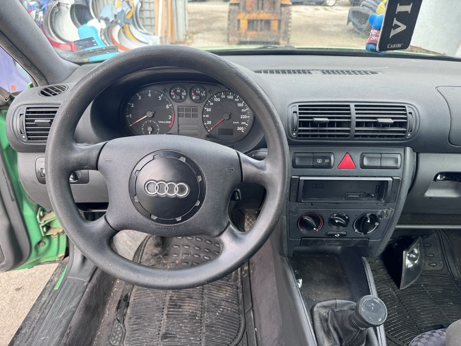 Ауди А3 1.6и 101кс 1998г На Части