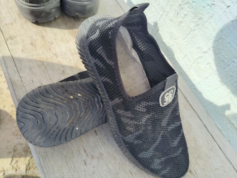 Продам обувь состояние отличное