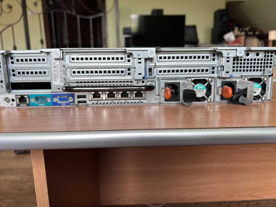 Server Dell PowerEdge R730