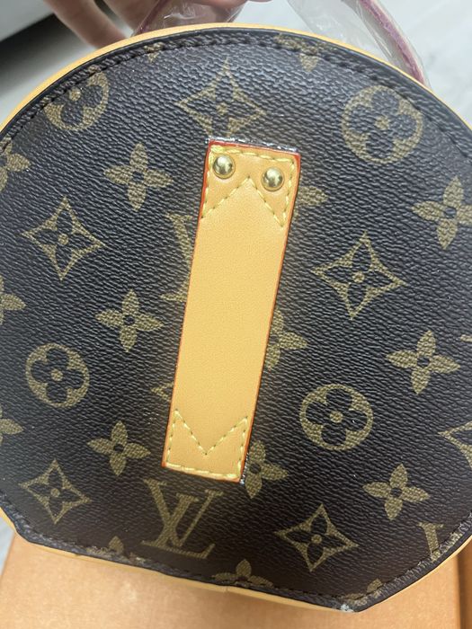 LV Louis Vuitton