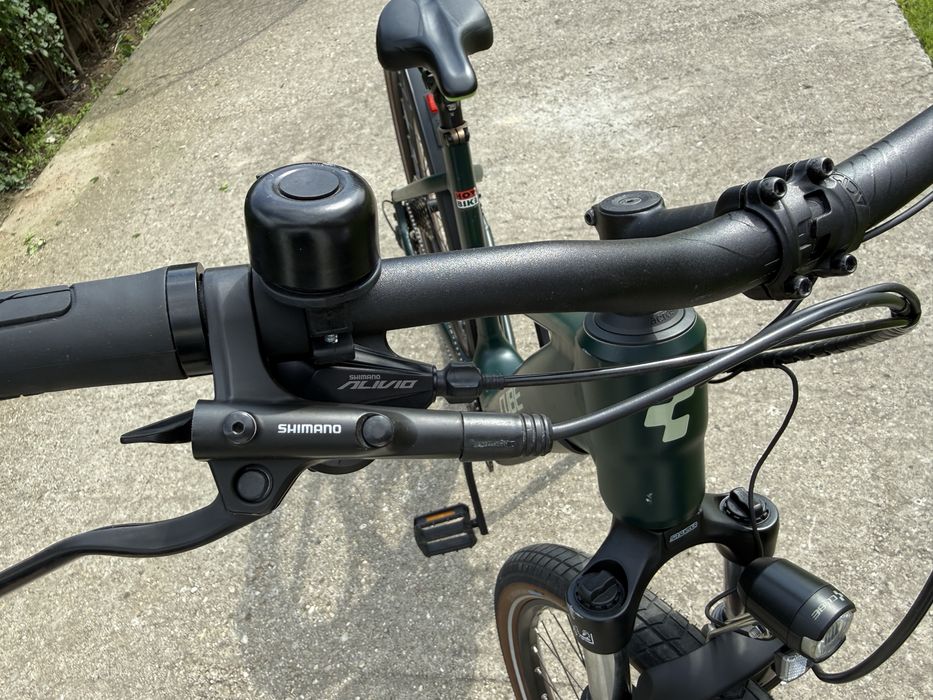 Bicicleta electrica CUBE